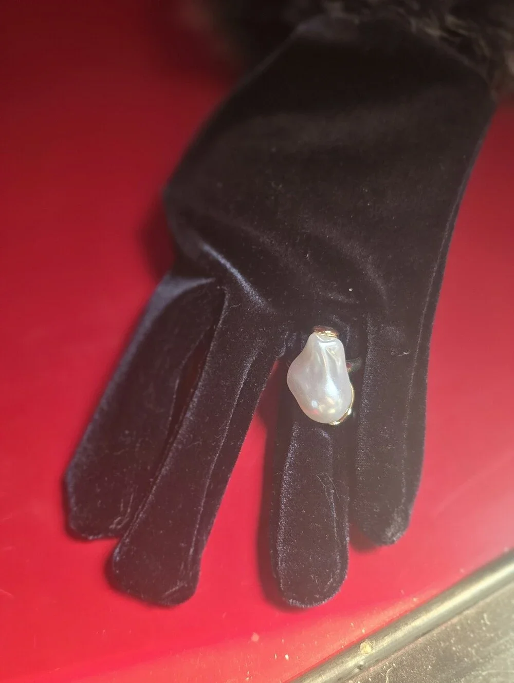 Elegant Baroque Pearl Lustrous Dinner Ring Timeless Elegant Piece Sz8